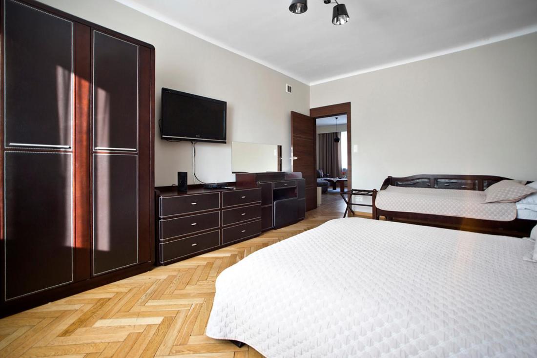Niepodleglosci Serviced Apartments Βαρσοβία Εξωτερικό φωτογραφία