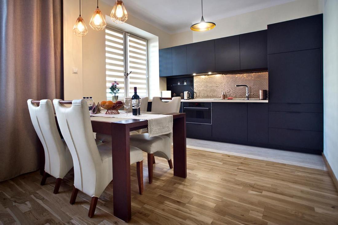 Niepodleglosci Serviced Apartments Βαρσοβία Εξωτερικό φωτογραφία